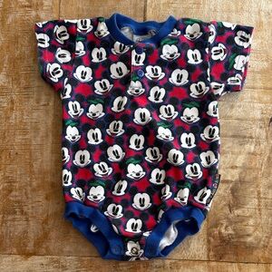 VTG Baby Mickey & Co onesie 12m